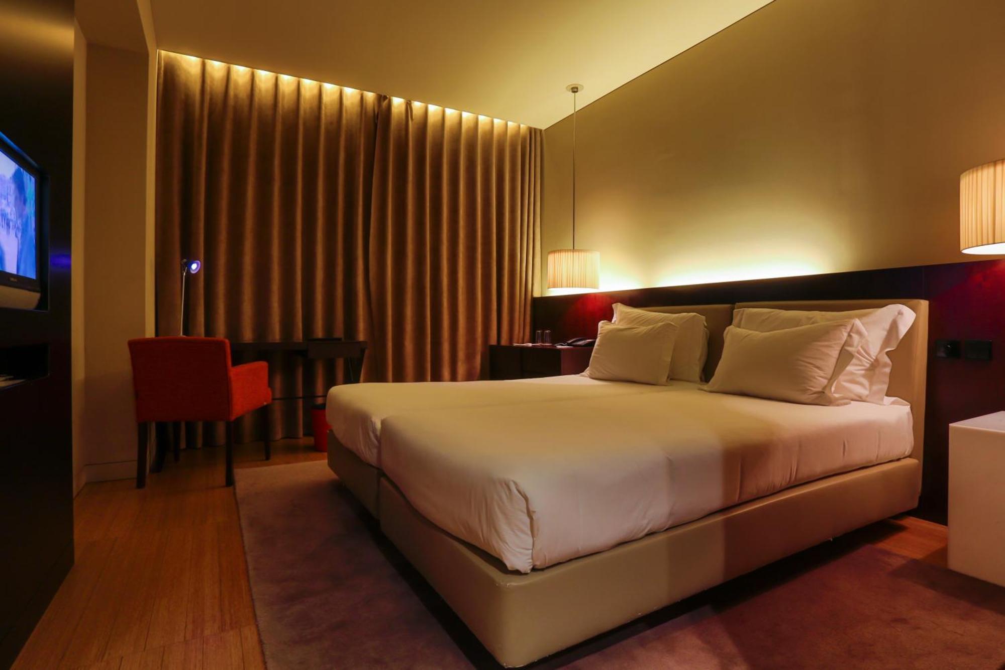 Golden Tulip Sao Joao Da Madeira Hotel Экстерьер фото